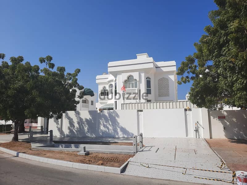 "SR-AL-728 Elegant Villa for Rent in Al Qurum 1