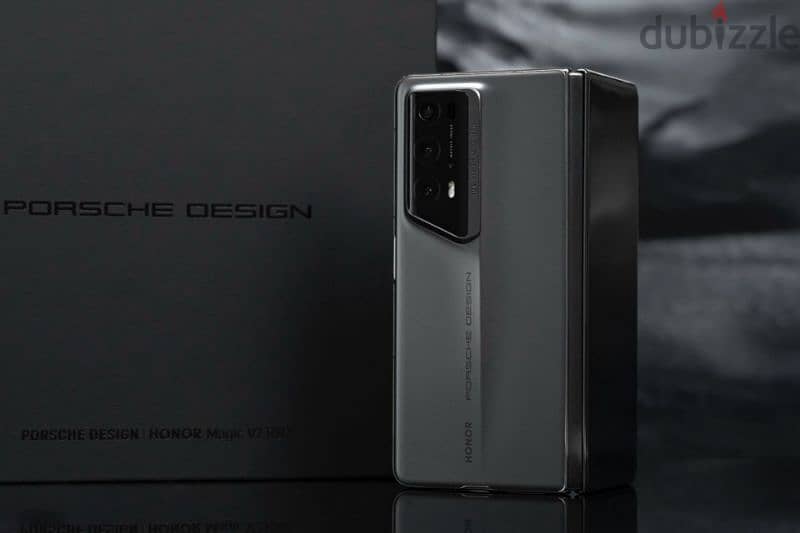 Honor Magic V2 RSR Porsche Design 1TB Global Excellent Condition 1