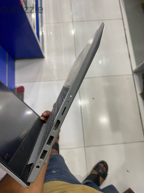 Lenovo Laptop windows 11 slim 4