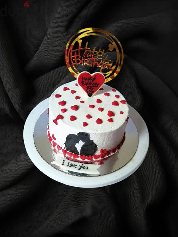 Customised cake 10