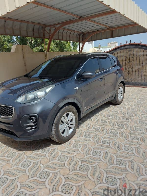 Kia Sportag 2016 Full Auto 2 litres. Oman Car. Expat. Dr. use 0