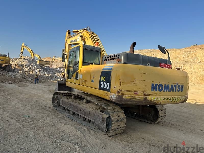 pc 300 excavator with breaker for sale 2