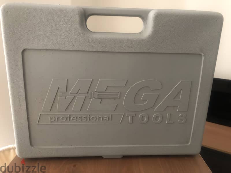 Professional tools (2 sets) 2