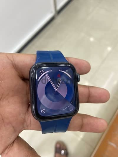 Apple Watch SE (32gb) clean