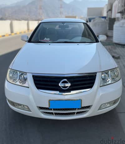 Nissan Sunny 2010