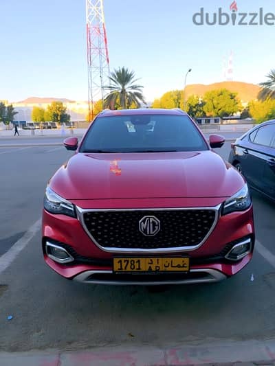 2023 MG HS Trophy - Red, 2.0-litre High Efficiency Turbo Engine