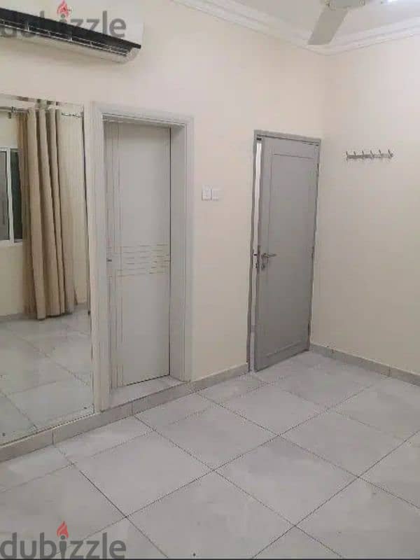 CLEAN FLAT IN HAMMRYA, YATTI ROAD 5