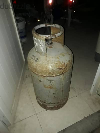 gas cylinder, cylinder