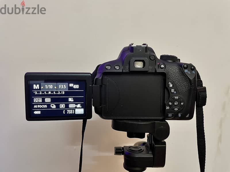 URGENT SALE | Canon EOS 700D 2