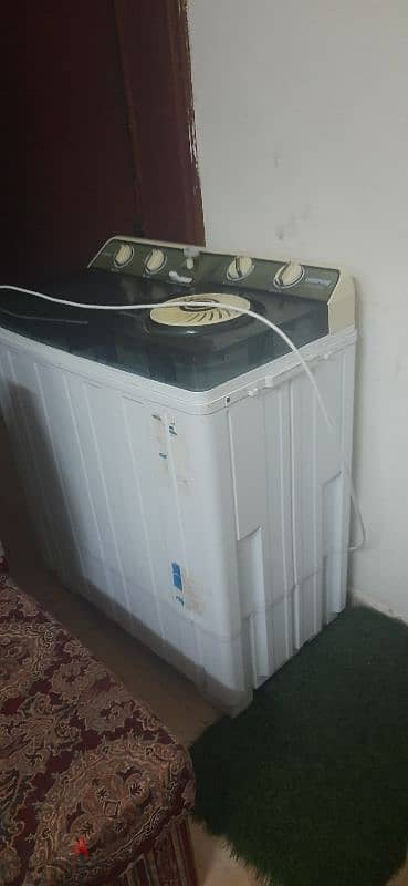 Washing machine 10 kg Geepas semi automatic 1