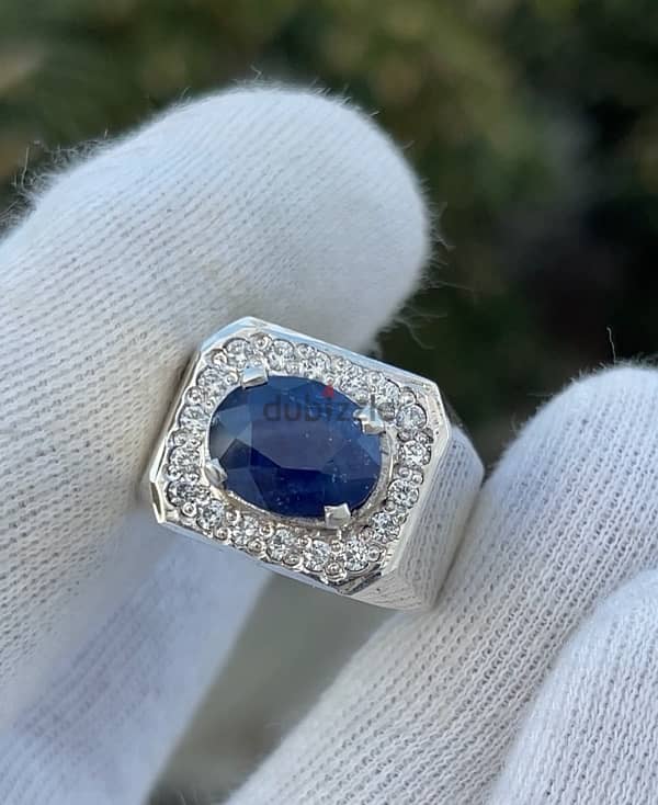 Natural Ceylon Sapphire 5.83 Cts (certified) with American zircons 1