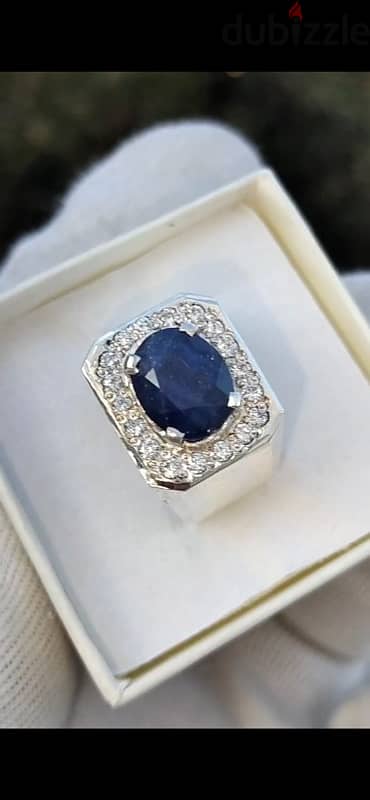 Natural Ceylon Sapphire 5.83 Cts (certified) with American zircons