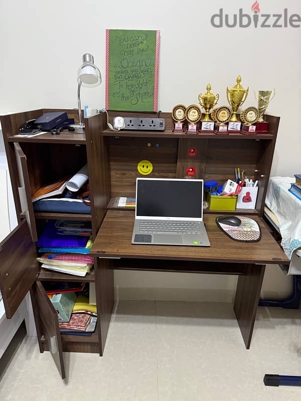 Laptop/Study table with good storage 1