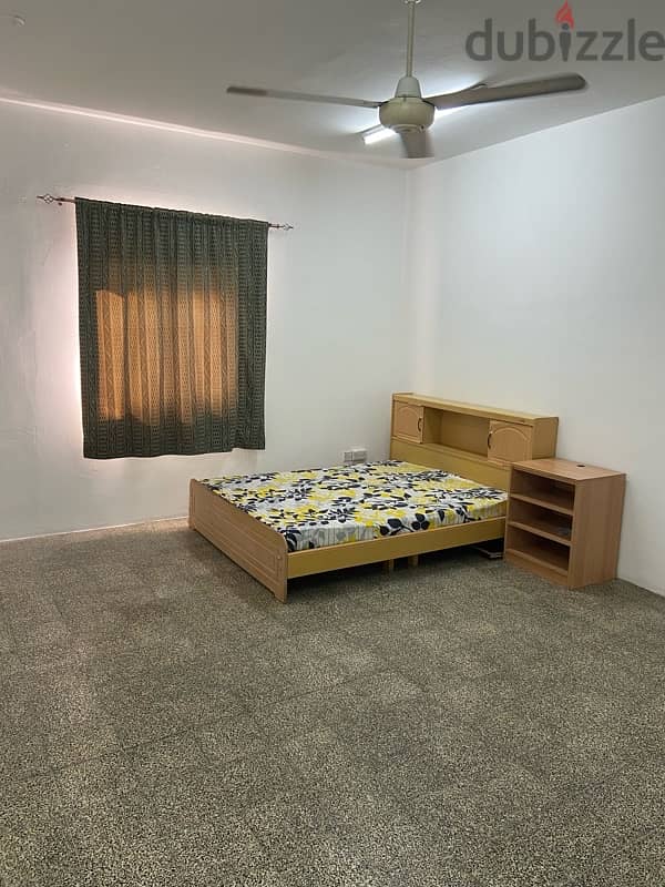 Executive bachelors big bedroom is available for rent. 5