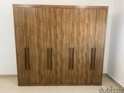 8 door cupboard in good condition for sale