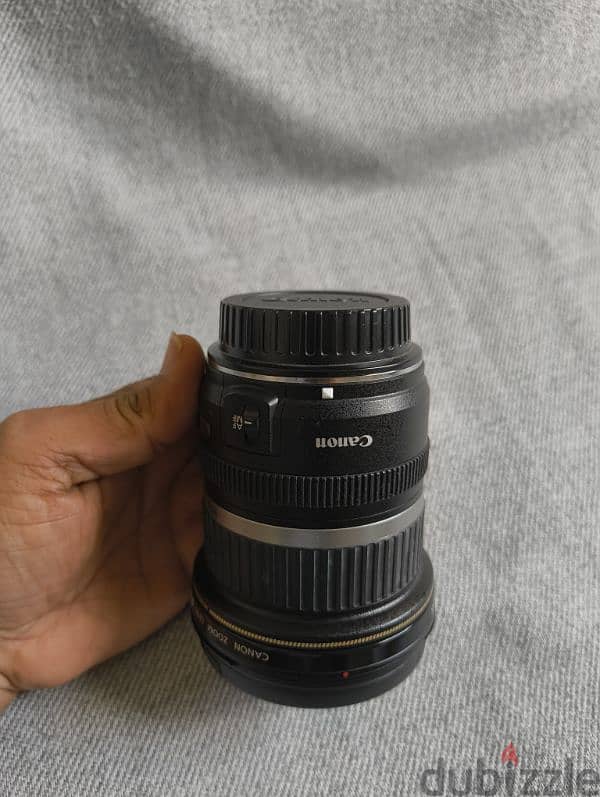 Canon EF-S 10-22mm lens 3