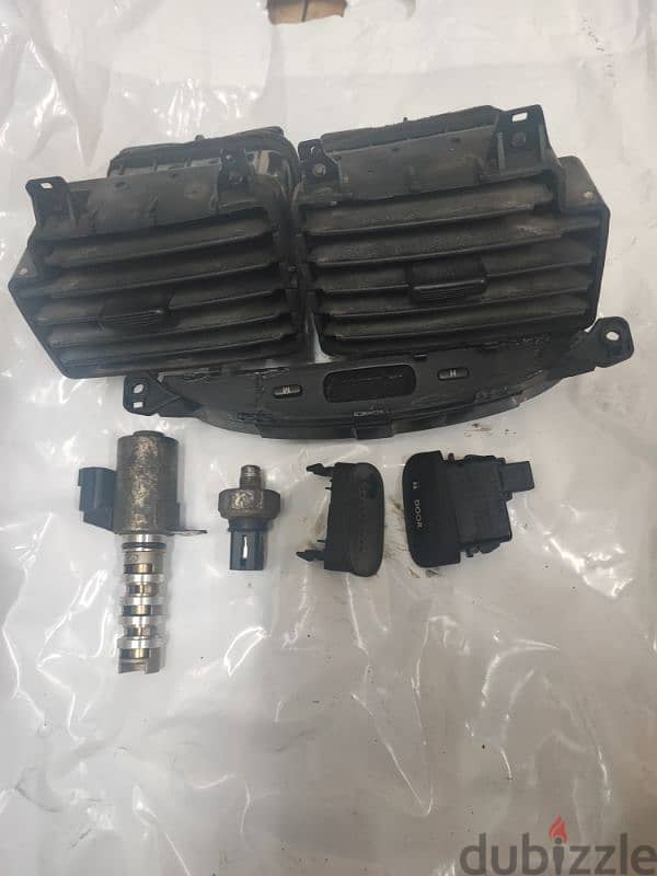 Nissan Sunny spare parts 2011 4