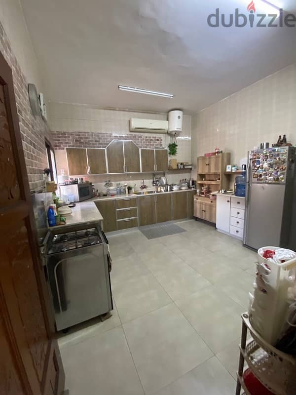 3 bhk duplex villa for rent in Alfalaj area ruwi 8