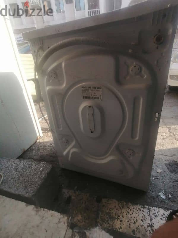 whirlpool front load washing machine 4