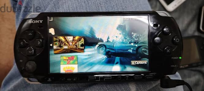 psp 2000 for sale cleen (jast want batrry) only