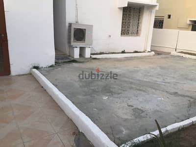 3 bhk villa with garden built in wardrobes mumtaz area ruwi