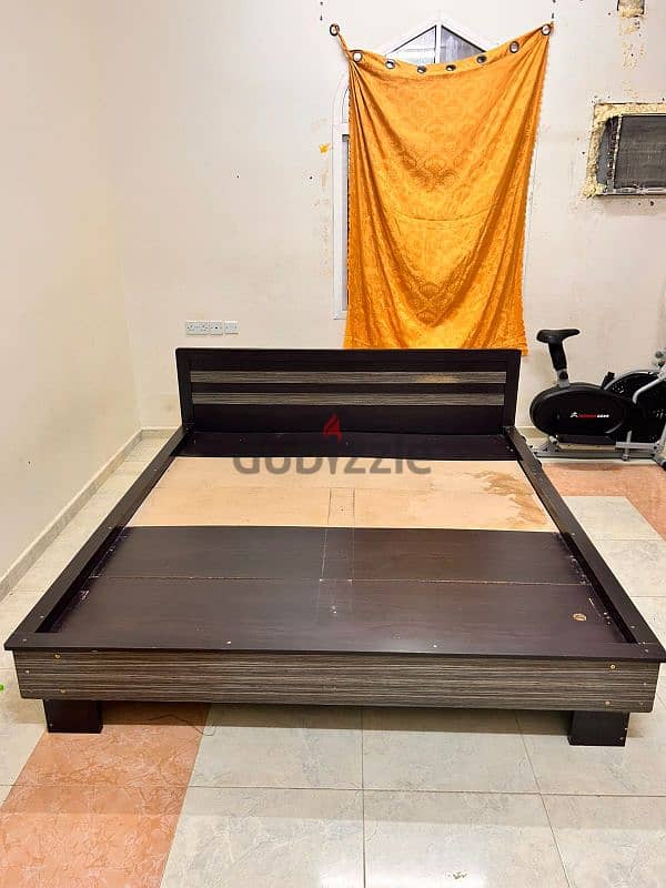 Cot without mattress king size 1