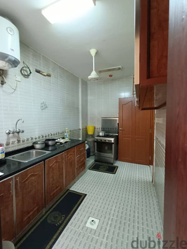 Room for rent غرفة للإيجار 4