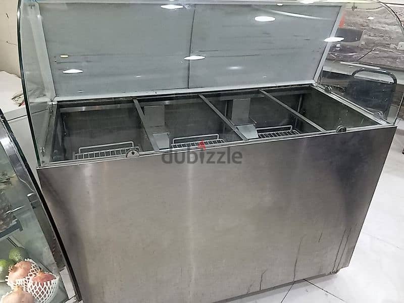 fridge of salad for retaurant like new good condition 2