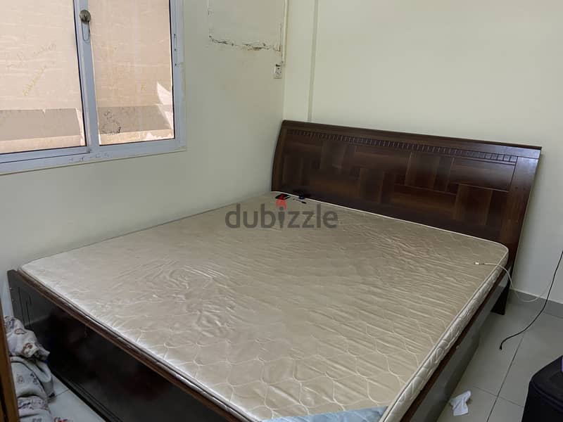 King size bed with mattress 2