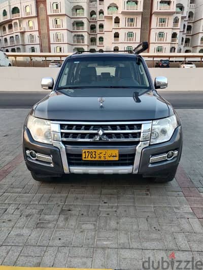 Mitsubishi Pajero 2015-expat leaving country well maintained car