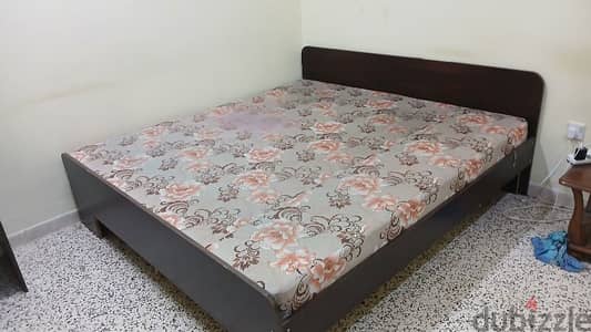 bed and coat for sale OMR 40 location al ghubra near 1947 restuarent