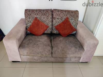 For Sale - Sparingly used 2 & 3 Seater Sofa Set