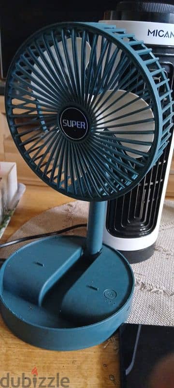 charging portable fan