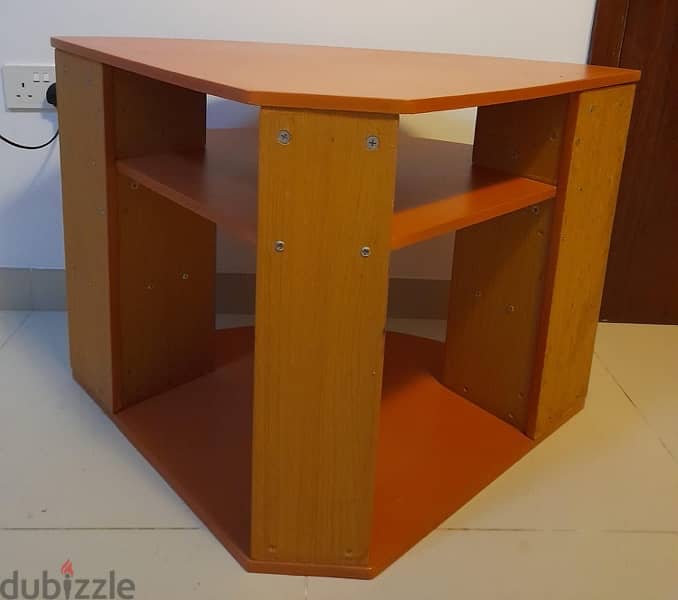 Corner TV Stand / Small TV Stand 4