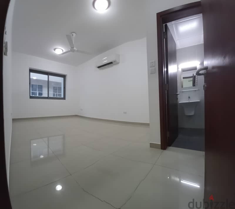 2 Mins from Indian School: New & Cozy 1BHK with FREE GAS & PARKING 7