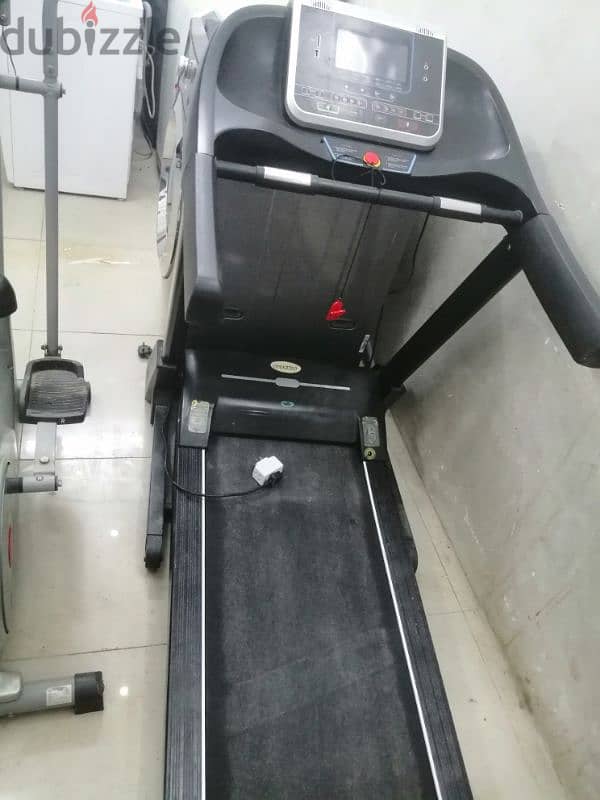 Daewoo Samsung. gym mashing 13