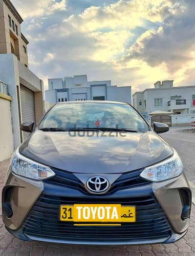 Toyota Yaris 2022! Only 37000 km! Indian Expat lady driven!