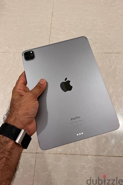 M2 iPad Pro 1TB للبيع