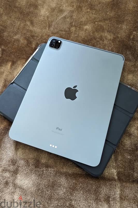 M2 iPad Pro 1TB للبيع 2