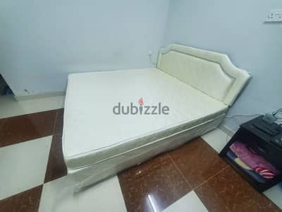 DOUBLE BED KING SIZE