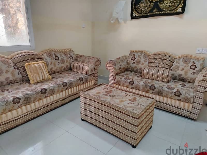 Sofa Set sale urgentl 1