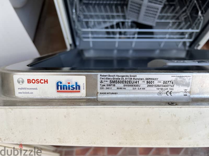 Bosch SI6P1B Dishwasher (White) - Excellent Condition, Sparingly Used 7