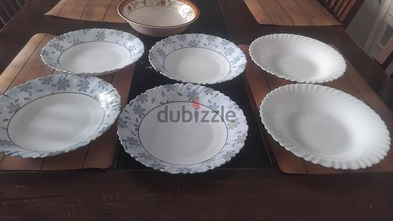 dinner set with other items 3