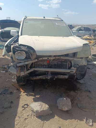 spare parts available Nissan xtrael