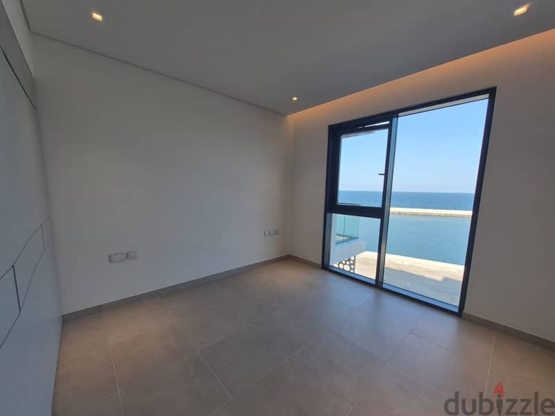 2 BR Luxurious Penthouse with Stunning Views - Juman Two, Al Mouj 5