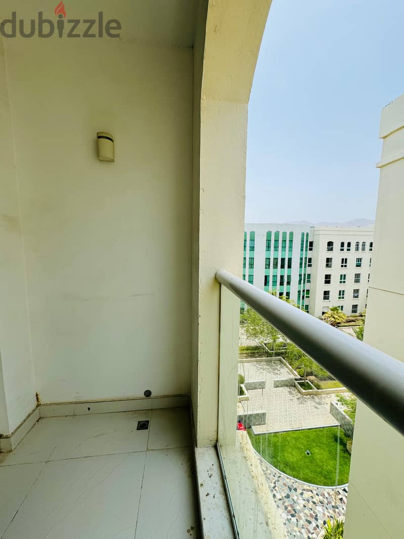 2 BHK fully furnished apartment for rent in Muscat Grand Mall hyy 8