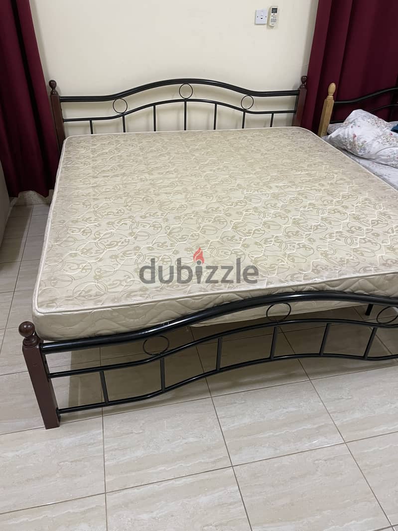 King Bed with medicated Mattress 2