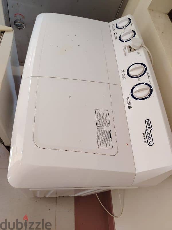 washing machine good conditions 4