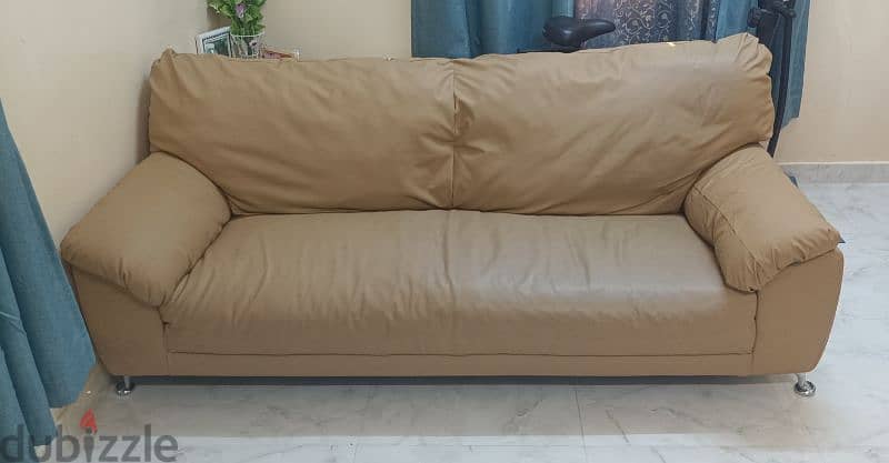 sofa set 3+2 seater. good quality 0