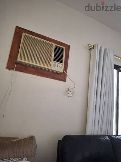 Ac LG good  condition  for sale 99359101